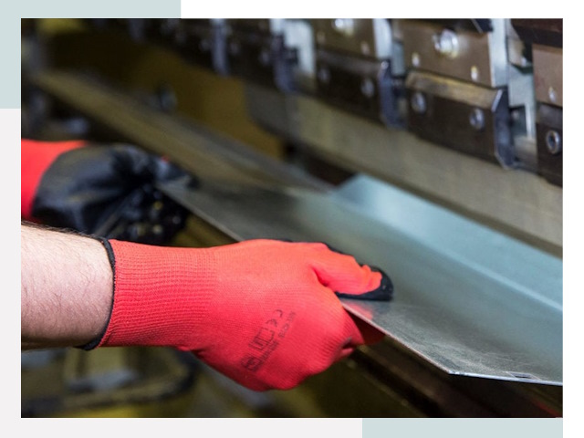 Гибка металла в Уссурийск от 619 руб. - Надёжно и быстро